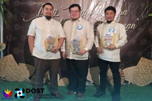 DOST XII RD Malawan and DRRM Focal Gain Awards during SOCCSKSARGEN DRRM Recognition Ceremony